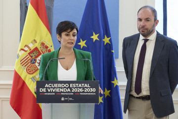 La ministra de Vivienda y Agenda Urbana, Isabel Rodríguez, se reúne con promotores y gestores de vivienda sin ánimo de lucro o de lucro limitado, en el Ministerio de Vivienda y Agenda Urbana, a 23 