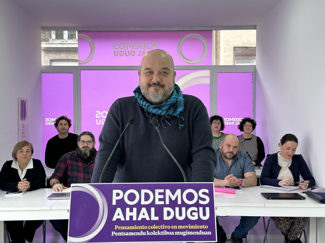 Archivo - El coordinador de Podemos Euskadi, Richar Vaquero