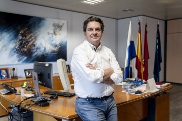 Archivo - El alcalde de Fuenlabrada, Javier Ayala, posa para Europa Press, en el Ayuntamiento de Fuenlabrada, a 24 de junio de 2024, en Fuenlabrada, Madrid (España).