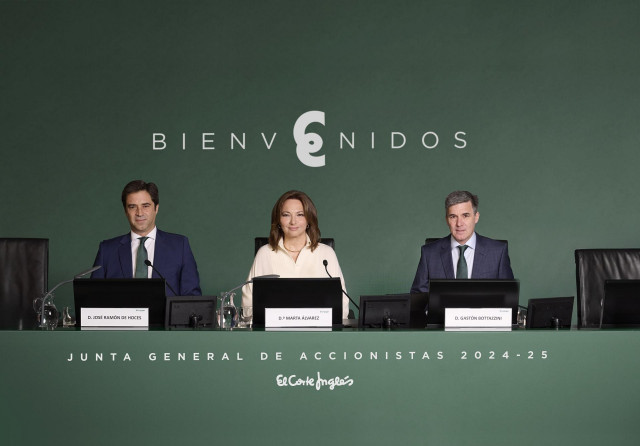 José Ramón de Hoces, Consejero Secretario de El Corte Inglés; Marta Álvarez, presidenta de El Corte Inglés y Gastón Bottazzini, consejero delegado de El Corte Inglés