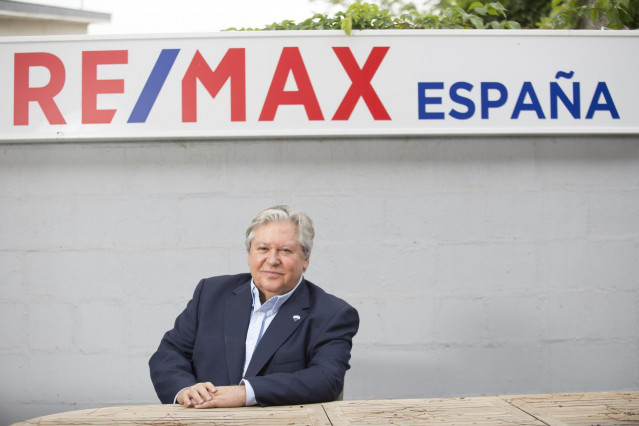 Archivo - El presidente de Remax España, Javier Sierra.