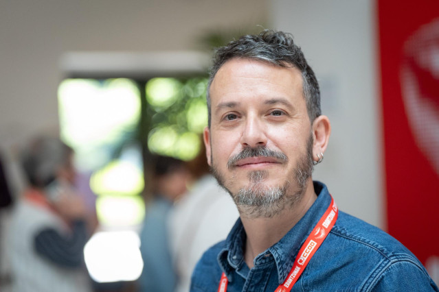 Archivo - El candidato a revalidar la secretaria general de CCOO Euskadi, Santi Martínez, durante el XIII Congreso Confederal de CCOO Euskadi, en el Palacio de Congresos Europa, a 16 de mayo de 2025, en Vitoria-Gasteiz
