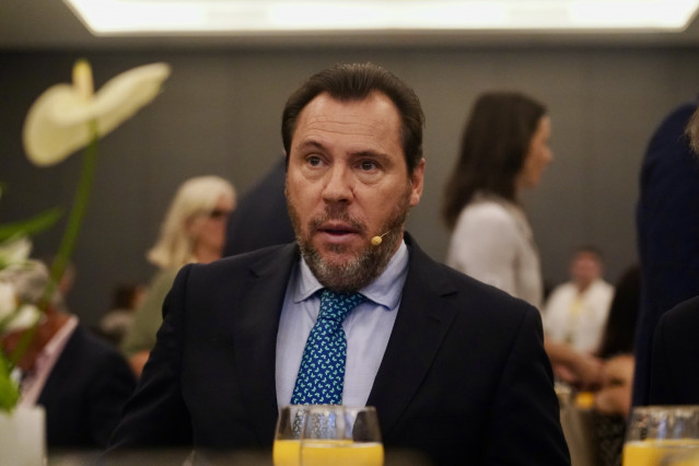 Óscar Puente participa en un encuentro-coloquio 'El Futuro de las infraestructuras en Málaga' organizado por Diario Sur. A 24 de julio de 2025, en Málaga (Andalucía, España).