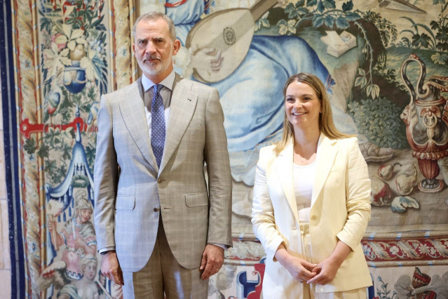 El Rey Felipe VI y la presidenta del Govern, Marga Prohens
