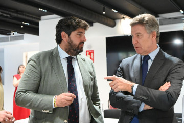 Fernando López Miras y Alberto Núñez Feijóo, en el Comité Ejecutivo Nacional del PP