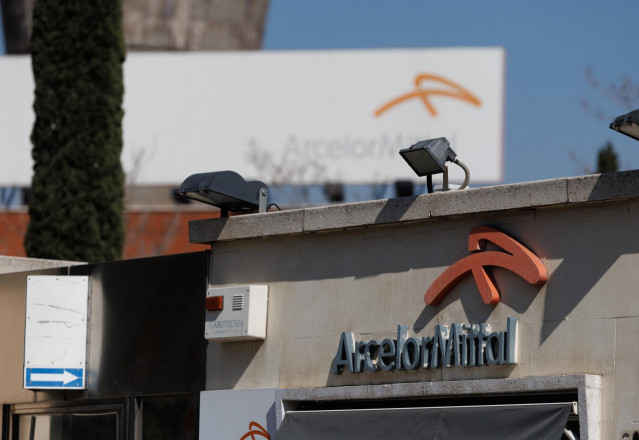 Archivo - Entrada de la sede de ArcelorMittal, a 2 de marzo de 2023, en Getafe, Madrid (España)