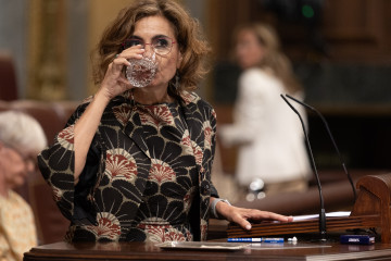 La vicepresidenta primera y ministra de Hacienda, María Jesús Montero, durante una sesión plenaria extraordinaria, en el Congreso de los Diputados, a 22 de julio de 2025, en Madrid (España).
