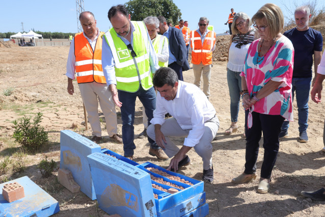 El 'president' de la Generalitat, Carlos Mazón, ha destacado que, con el cierre del centro de transferencia de Picassent (Valencia), 