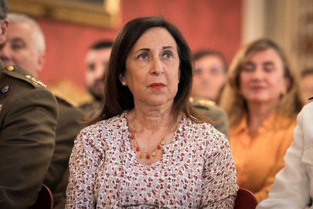 La ministra de Defensa, Margarita Robles, preside el acto de imposición de Grandes Cruces al Mérito Militar, en el Cuartel General del Ejército de Tierra, a 22 de julio de 2025, en Madrid (España).