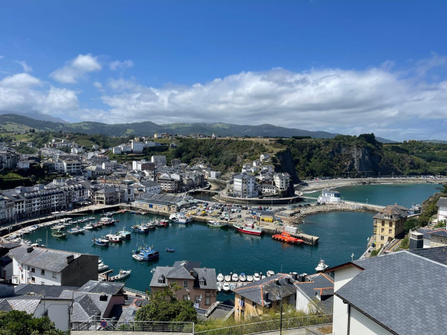 Archivo - Puerto de Luarca.