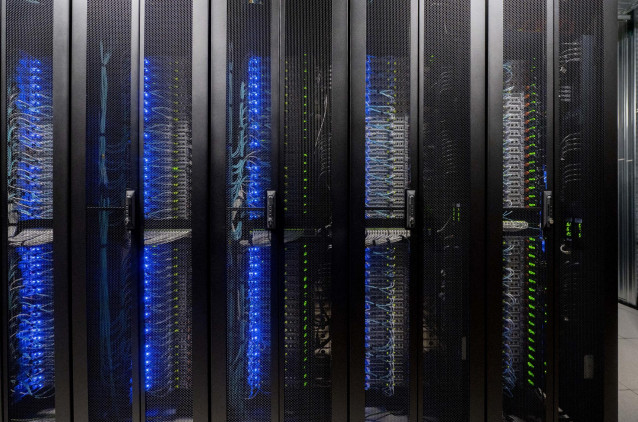 Archivo - Servidores de datos