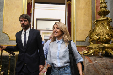 Archivo - El ministro de Cultura, Ernest Urtasun, y la vicepresidenta segunda y ministra de Trabajo y Economía Social, Yolanda Díaz.