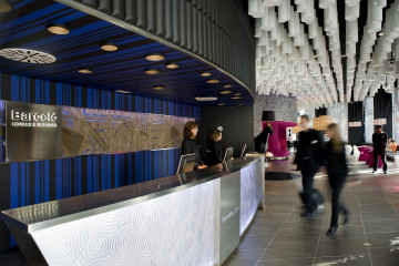 Archivo - Recepción de un Hotel Barceló