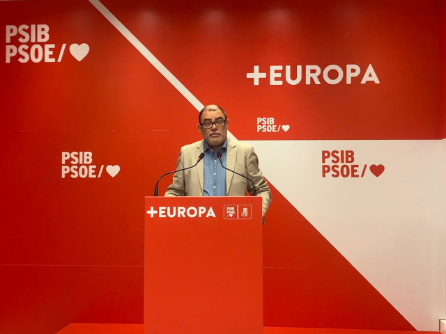 Archivo - El secretario de Organización del PSIB-PSOE y coordinador electoral, Cosme Bonet.