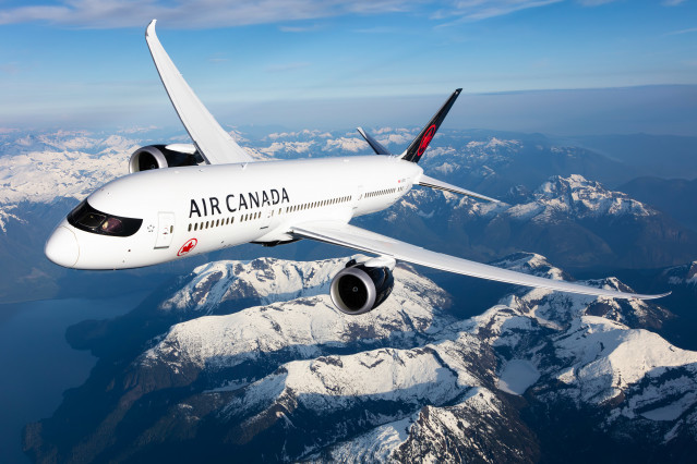 Archivo - Air Canada Boeing 787-9 Air to Air Day 1.