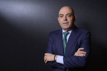 Archivo - El presidente de ATA, Lorenzo Amor, posa para Europa Press, en Madrid (España)