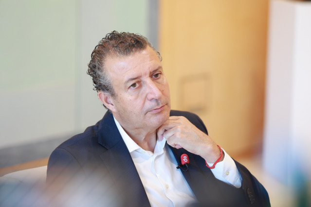 El presidente de la Diputación de Sevilla y secretario general del PSOE de Sevilla, Javier Fernández, en una entrevista concedida a Europa Press.
