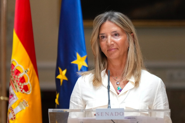 La portavoz del PP en el Senado, Alicia García, durante la rueda de prensa el 20/08/2025.
