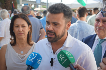 El vicesecretario de Formación del PP-A y diputado autonómico, José Ricardo García, en declaraciones a los medios en Sevilla. (Foto de archivo).
