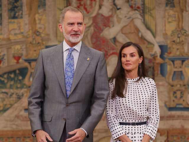 Archivo - El rey Felipe VI y la reina Letizia