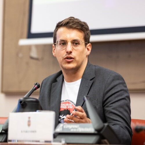 El diputado de CHA y portavoz de Cultura del Grupo Plurinacional Sumar en el Congreso, Jorge Pueyo.