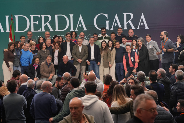 Archivo - El nuevo presidente del EBB del PNV, Aitor Esteban, durante la IX Asamblea General del PNV, en el frontón Atano III de San Sebastián, a 30 de marzo de 2025