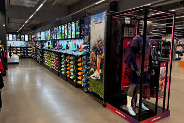 Imagen de una de las nuevas 'Pro Shops' de Decathlon.