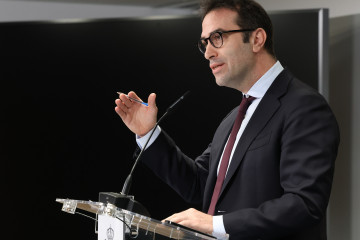 Archivo - El ministro de Economía, Comercio y Empresa, Carlos Cuerpo.