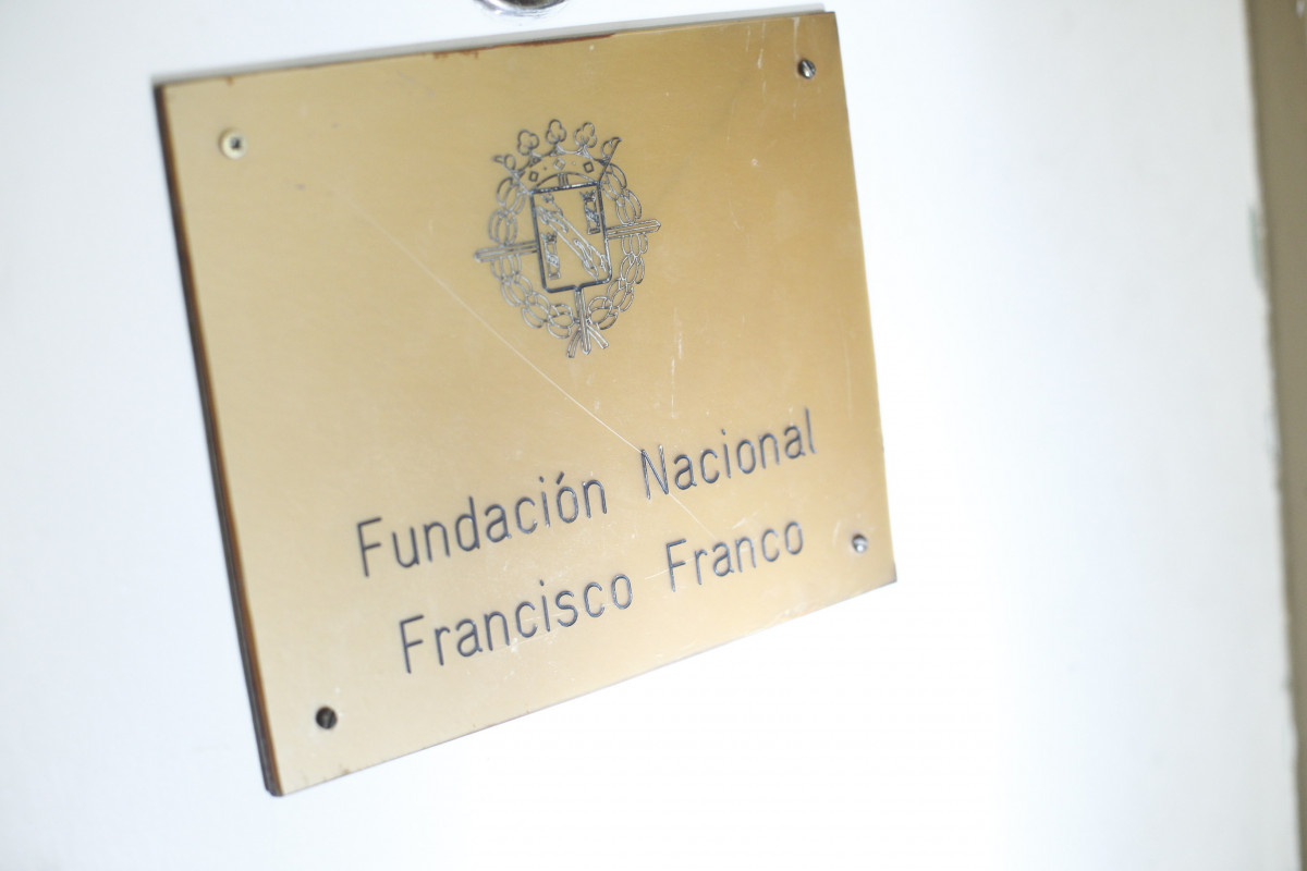 EuropaPress 1794784 detalle placa entrada sede fundacion francisco franco sita avenida concha