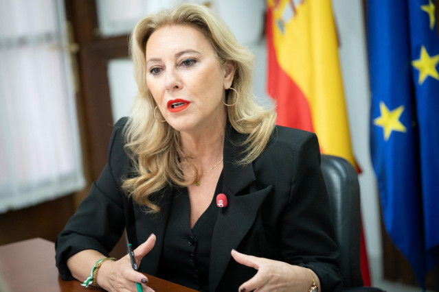 Archivo - La consejera de Economía, Hacienda y Fondos europeos y portavoz de Gobierno andaluz, Carolina España