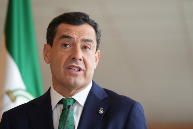 Archivo - El presidente de la Junta de Andalucía, Juanma Moreno (Fotografía de Archivo)