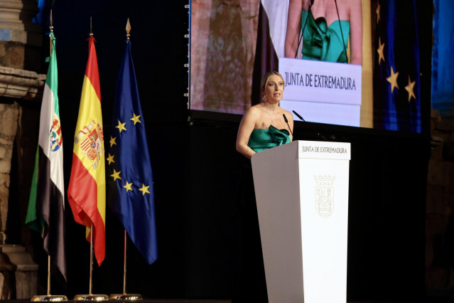 La presidenta de la Junta de Extremadura, María Guardiola, durante el discurso institucional del Día de Extremadura