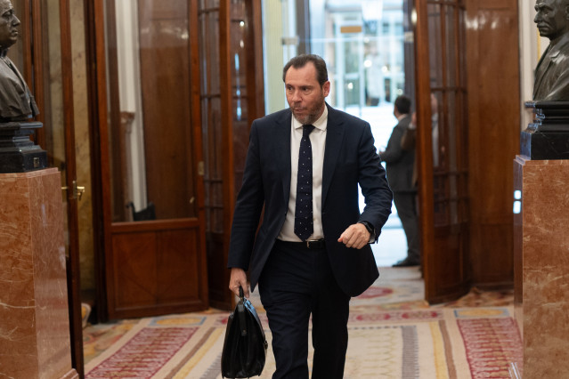 Archivo - El ministro de Transportes y Movilidad Sostenible, Óscar Puente.