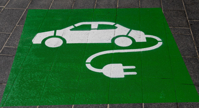 Archivo - Las baterías de coches eléctricos