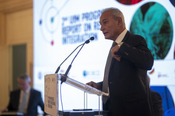 El secretario general de la UpM, Nasser Kamel, durante la presentación del 2º Informe sobre Integración Regional Euromediterránea, por parte la OCDE (Organización para la Cooperación y el Desarr