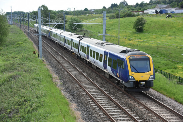 Archivo - Tren de CAF