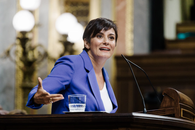 La ministra de Vivienda, Isabel Rodríguez, interviene durante un pleno en el Congreso de los Diputados, a 10 de septiembre de 2025, en Madrid (España).