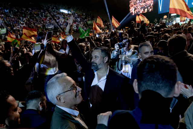Archivo - El líder de VOX, Santiago Abascal a su llegada al acto ‘Viva 24’ de VOX, en el Palacio de Vistalegre, a 19 de mayo de 2024, en Madrid (España).