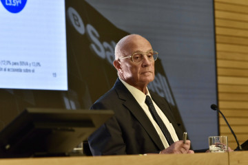 EuropaPress 6948147 presidente banco sabadell josep oliu rueda prensa 12 septiembre 2025 sant
