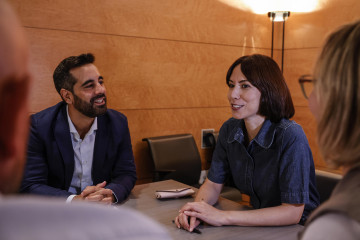 La ministra de Ciencia, Innovación y Universidades y líder del PSPV, Diana Morant, se reúne en las Cortes Valencianas con la dirección del grupo parlamentario socialista, a 15 de septiembre de 202