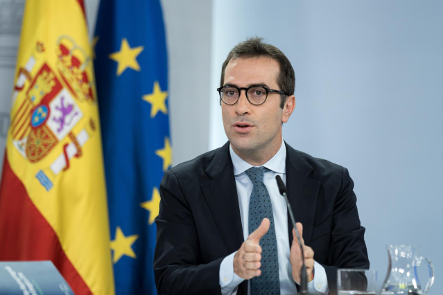 Archivo - El ministro de Economía, Carlos Cuerpo