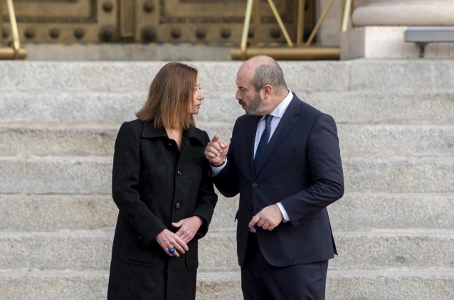 Archivo - La presidenta del Congreso, Francina Armengol, y el presidente del Senado, Pedro Rollán, durante el acto de Izado Solemne de la bandera de España, frente al Congreso de los Diputados, a 6 de diciembre de 2024, en Madrid (España).