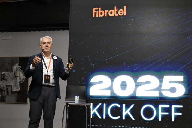 Archivo - El CEO de Fibratel, Carlos Sanz