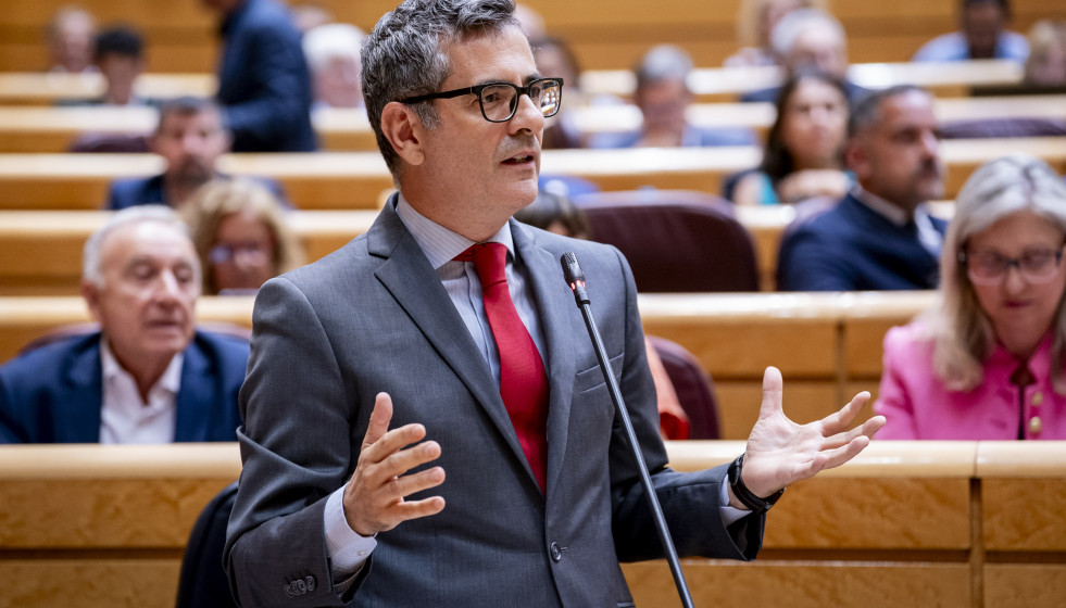 El ministro de la Presidencia, Relaciones con las Cortes y Justicia, Félix Bolaños, interviene durante una sesión de control al Gobierno, en el Senado, a 9 de septiembre de 2025, en Madrid (España