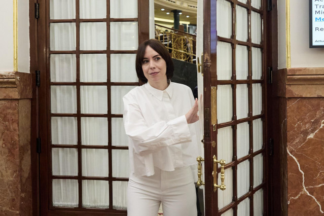 Archivo - La ministra de Ciencia e Innovación, Diana Morant, durante un pleno en el Congreso de los Diputados