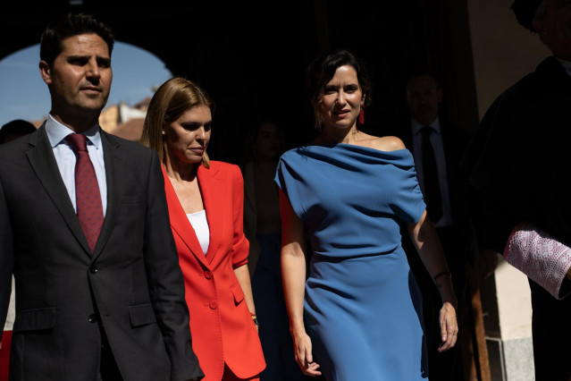 La presidenta de la Comunidad de Madrid, Isabel Díaz Ayuso, participa en el solemne acto de apertura del curso académico 2025/26 de las universidades madrileñas, en el Rectorado de la Universidad de Alcalá, a 19 de septiembre de 2025, en Alcalá de Henares