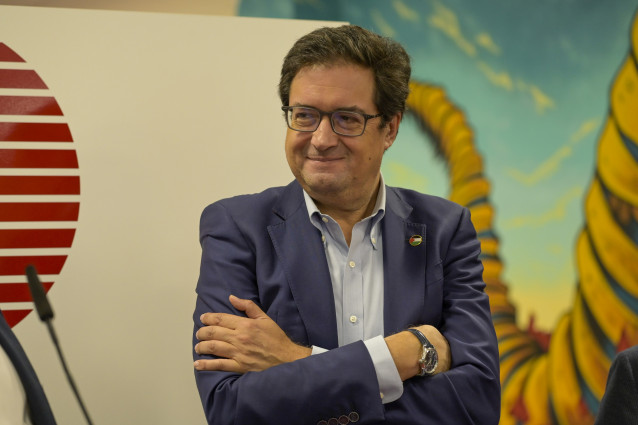 El ministro Óscar López en San Sebastián.