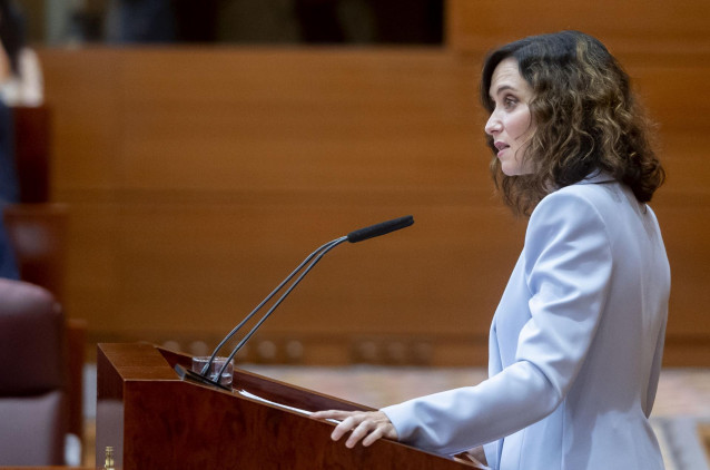 La presidenta de la Comunidad de Madrid, Isabel Díaz Ayuso, interviene durante el Debate sobre el Estado de la Región, en la Asamblea de Madrid, a 11 de septiembre de 2025, en Madrid (España).