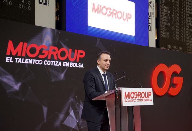 Archivo - El presidente de Miogroup, Yago Arbeloa, tras la salida a bolsa de la consultora, que cotiza en BME Growth