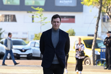 Archivo - El hermano de Pedro Sánchez, David Sánchez, a su llegada a declarar en Badajoz